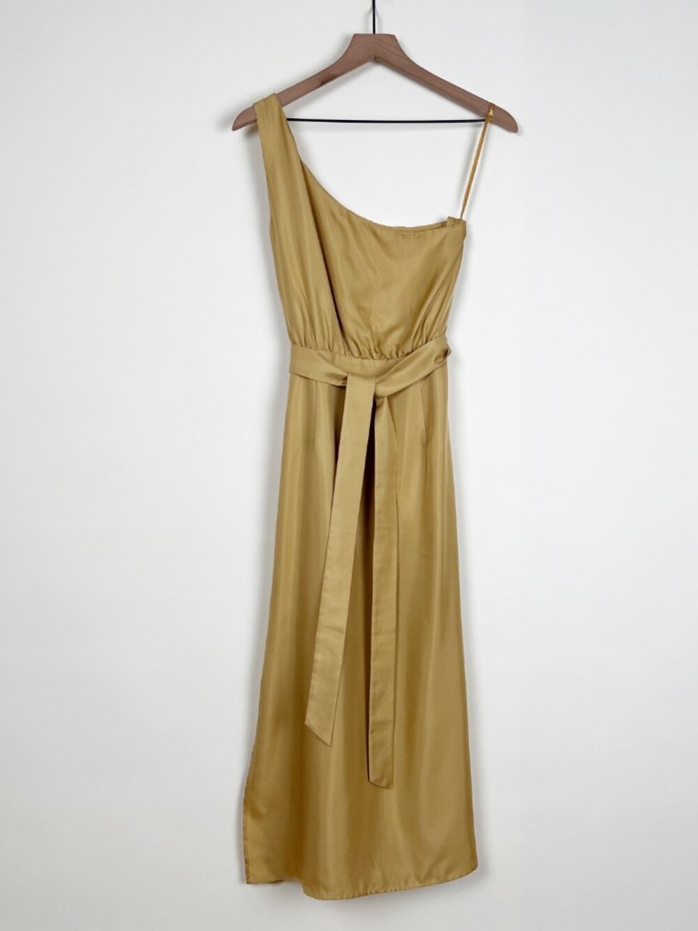 Club Monaco One-Shoulder Midi Dress in Mustard - Picture 8 of 12